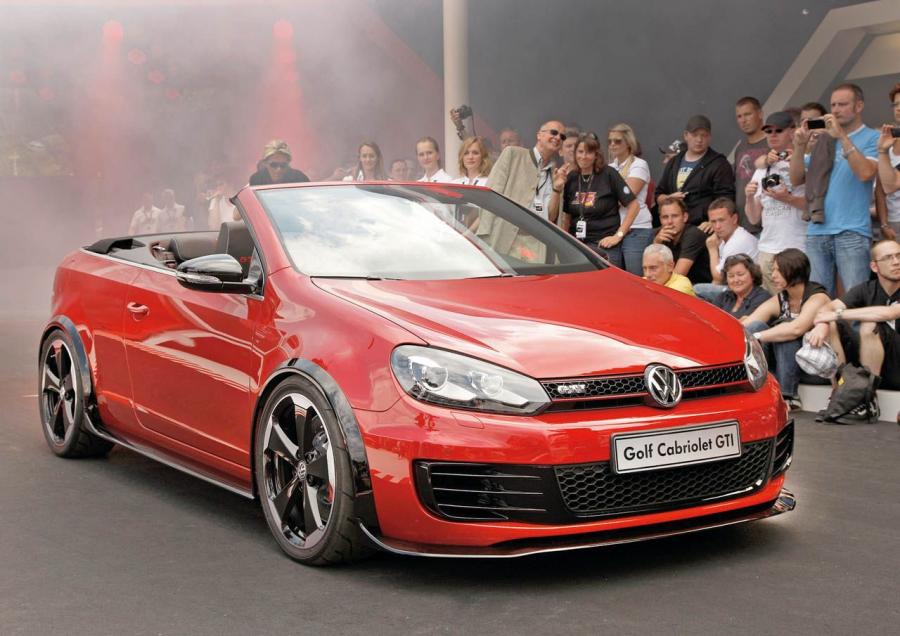  Volkswagen Golf GTi Cabriolet Concept 2011 года  (фото 3 из 5)
